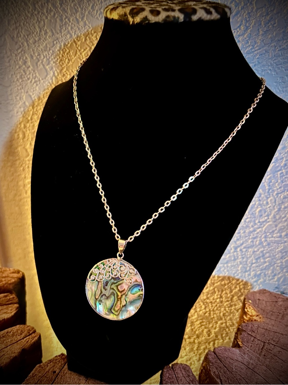Abalone Shell Pendant Necklace - Iridescent Green & Blue